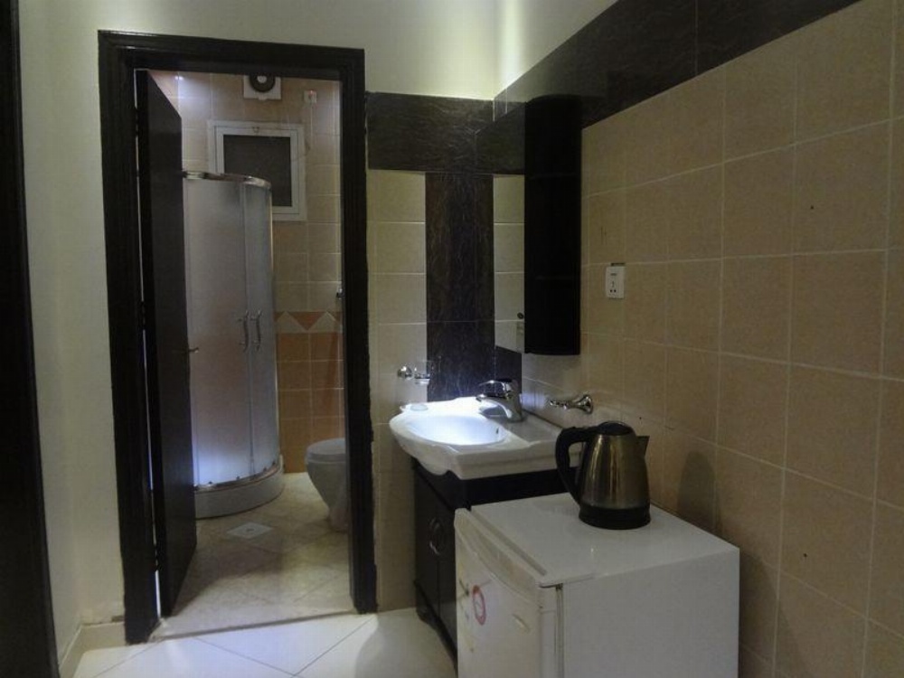 Summerland Suites Image 36
