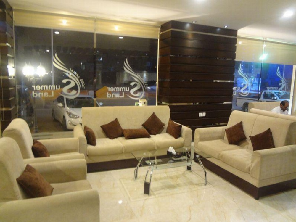 Summerland Suites Image 39