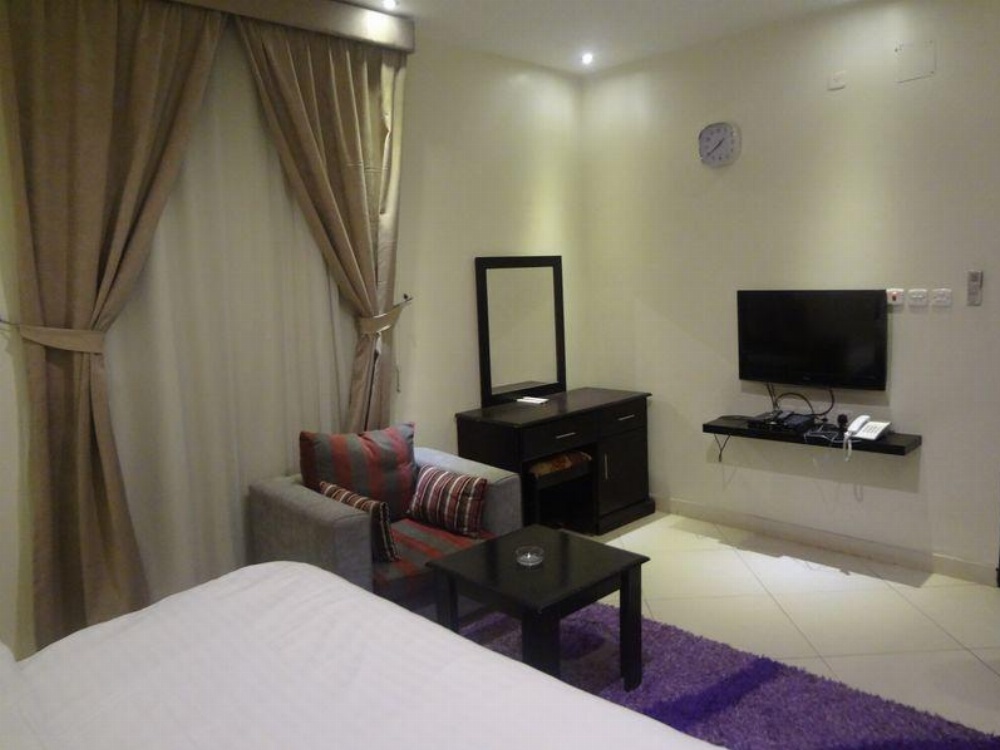Summerland Suites